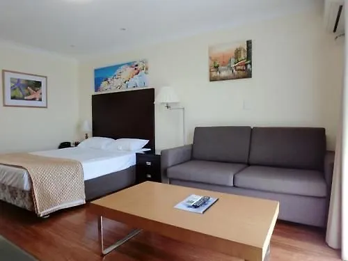 Centenary Motor Inn Darra ホテル